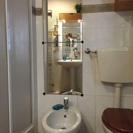 Cozy Garden Retrait דירה